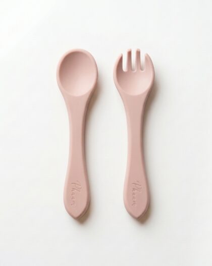 Set de couvert, cuillère et fourchette (rose pale) - vaisselle bebe en silicone Phaam